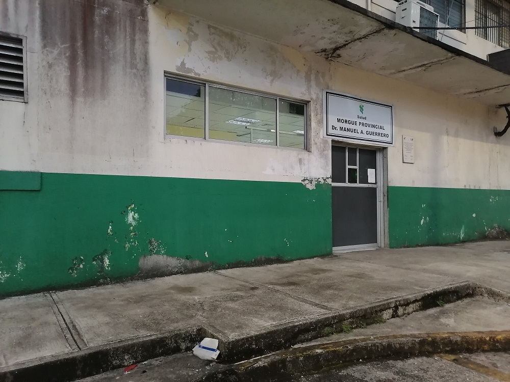 El cuerpo encontrado ya se encuentra en la morgue de la provincia de Colón. Foto: Diomedes Sánchez