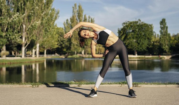 Estar activo puede aumentar la fuerza muscular y mejorar la salud cognitiva y cardiovascular. Foto:  Ilustrativa / Freepik