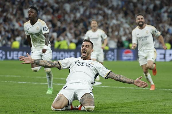 El delantero del Real Madrid, Joselu, celebra el segundo gol del equipo español contra Bayern Munich. Foto: EFE