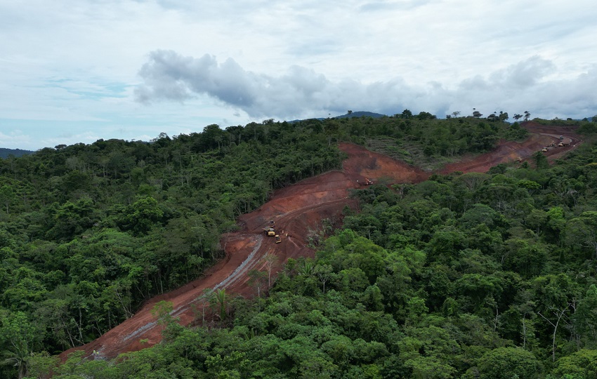 La carretera tiene en alerta a los ambientalistas por los daños que ocasionaría al ambiente. Foto: Cortesía