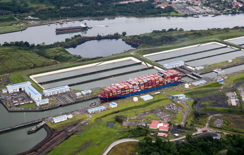 La cuenca hidrográfica del Canal de Panamá abarca un área de 552.761 hectáreas. Foto: EFE