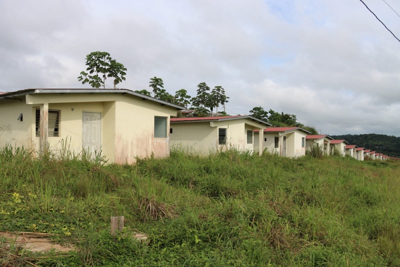 El proyecto que consta de 256 soluciones habitacionales puede rescatarse. Foto: Eric Montenegro
