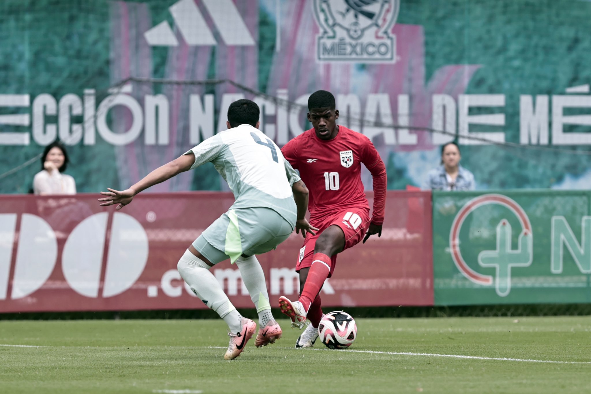 México Sub-23 venció a su similar de Panamá por segunda ocasión en amistoso. Foto: Fepafut