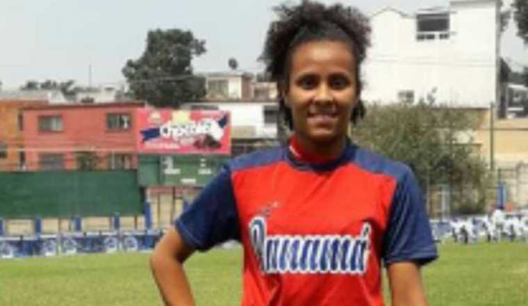Vaneska Domínguez, jugó con la selección de Panamá en sóftbol. Vaneska Domínguez, jugó con la selección de Panamá en sóftbol.