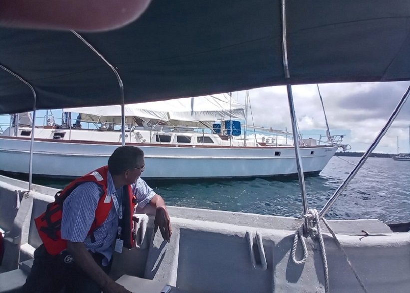 El objetivo de esta tarea censal es identificar a los propietarios de las naves. Foto: Cortesía/AMP
