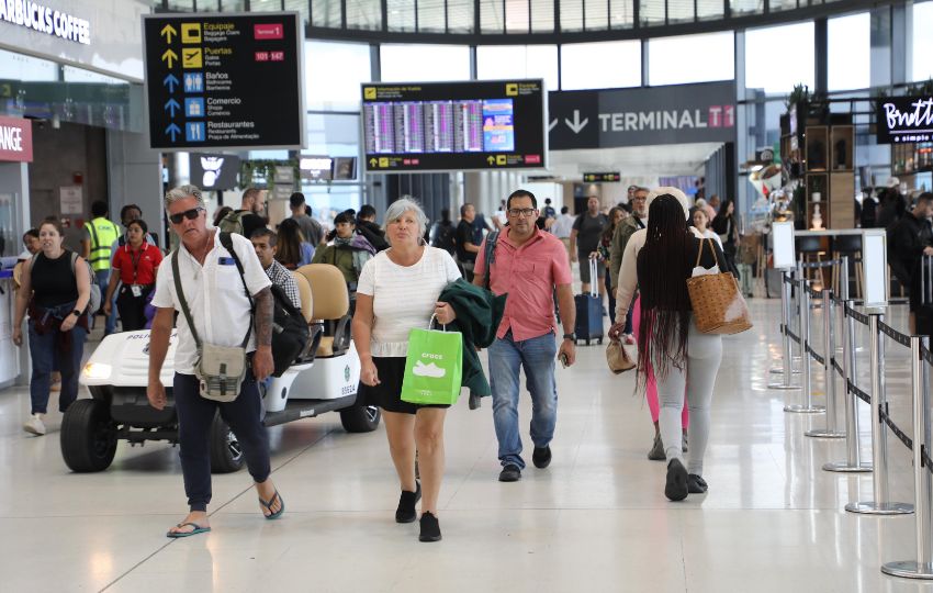 Durante los primeros nueve meses del año, arribó un total de 2,006,254 pasajeros. Foto: Cortesía Durante los primeros nueve meses del año, arribó un total de 2,006,254 pasajeros. Foto: Cortesía