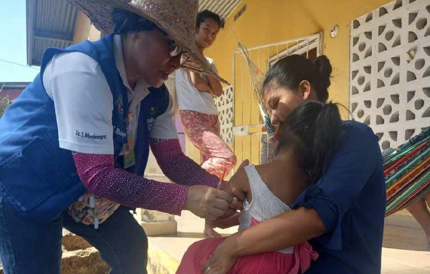 Desde el 1 de octubre, los funcionarios de salaud realizan recorridos en los distritos de David, Boquete, Bugaba, Tierras Altas, Alanje y San Félix. Foto. Vortesía Desde el 1 de octubre, los funcionarios de salaud realizan recorridos en los distritos de David, Boquete, Bugaba, Tierras Altas, Alanje y San Félix. Foto. Vortesía
