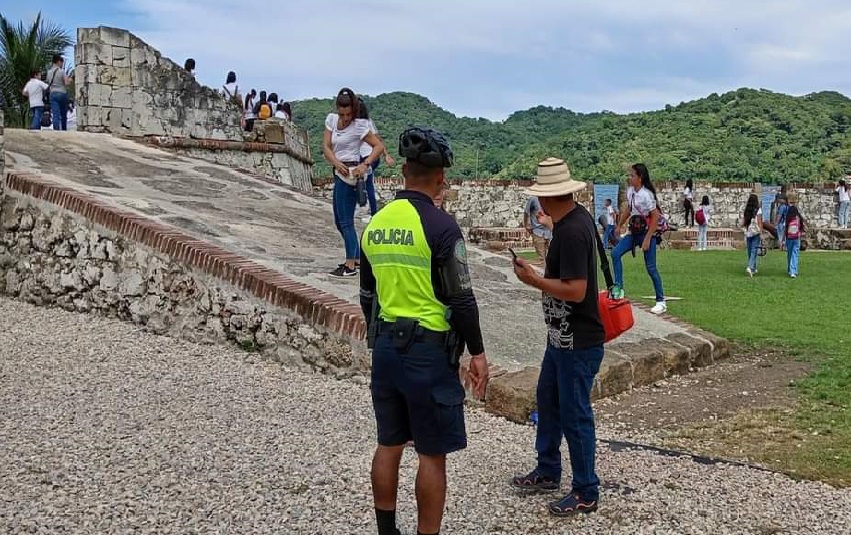 Los transportistas aseguran que esta situación ha persistido durante más de una década y afecta a numerosas familias que dependen del turismo en la región. Foto. Diómedes Sánchez