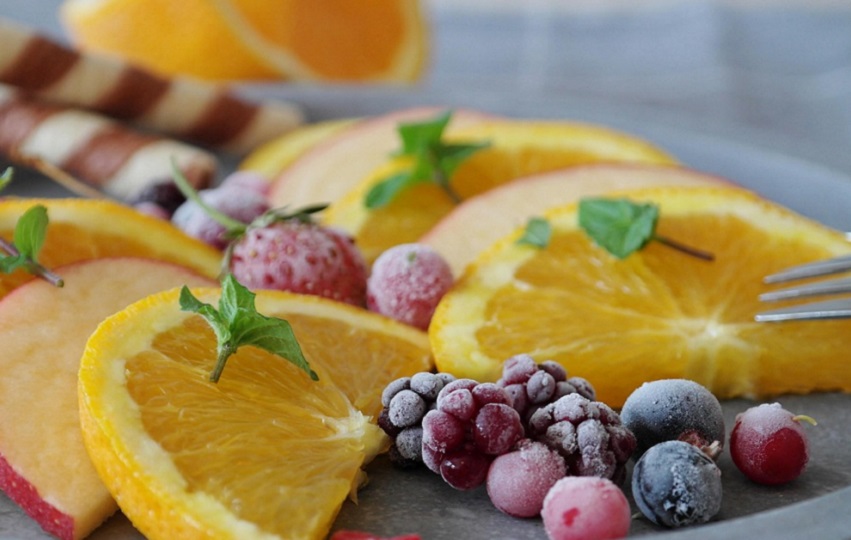 Una alimentación balanceada también es otro paso primordial para la prevención de estos males. Foto: Pixabay