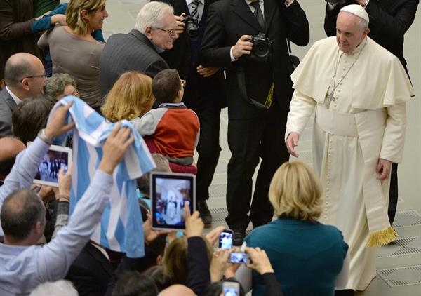 Francisco fue un fiel seguidor del deporte. Foto: EFE 
