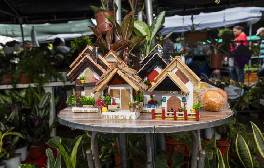Los artesanos aprovechan este tipo de eventos para promocionar y vender  sus productos. Foto. Eric Montenegro