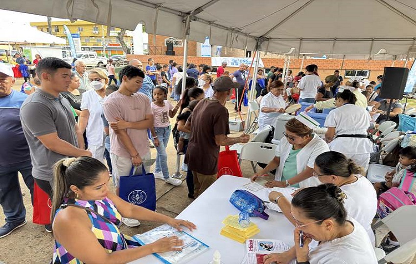 Atención a pacientes. Foto: Cortesía