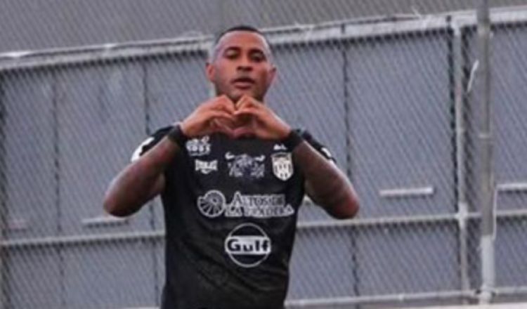 Carlos Small es jugador del CAI de La Chorrera. Foto: LPF