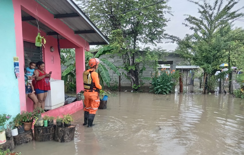 Se trata de las primeras lluvias detectadas en esta región del país durante la presente temporada, tras varios meses de sequía. Foto. Thays Domínguez