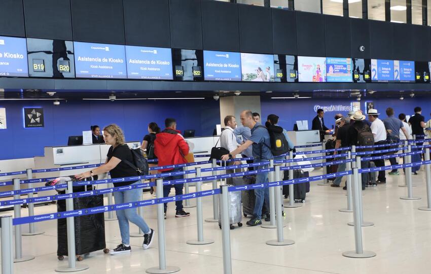 Pasajeros en el Aeropuerto Internacional de Tocumen. Foto: Cortesía