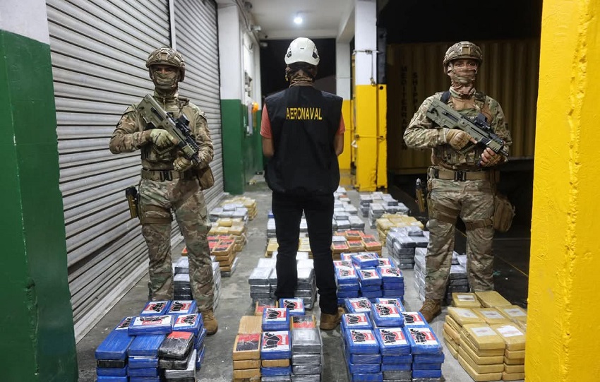 La Fiscalía de Drogas de Colón y Guna Yala inició una investigación para determinar la procedencia del contenedor y su destino final. Foto. PGN