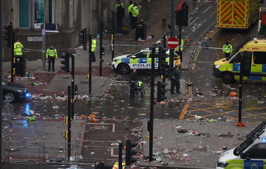 Escena de un atropello múltiple en la ciudad de Liverpool (Inglaterra). Foto: EFEE