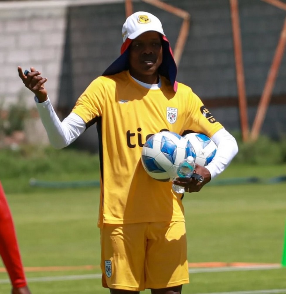Jorge Dely Valdés, técnico de la Sub-20.  Foto: FPF