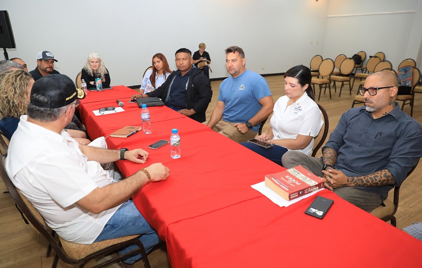 Ministros se encuentran en Bocas del Toro. Foto: Cortesía