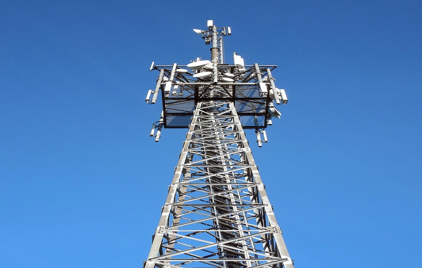  Se construirán siete nuevas torres de comunicación en cuatro provincias del país. Foto: Pixabay