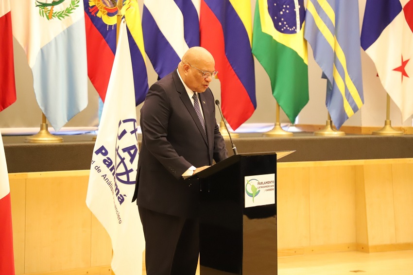 El foro se realizó en la sede del Parlatino, en Amador. Foto: Cortesía