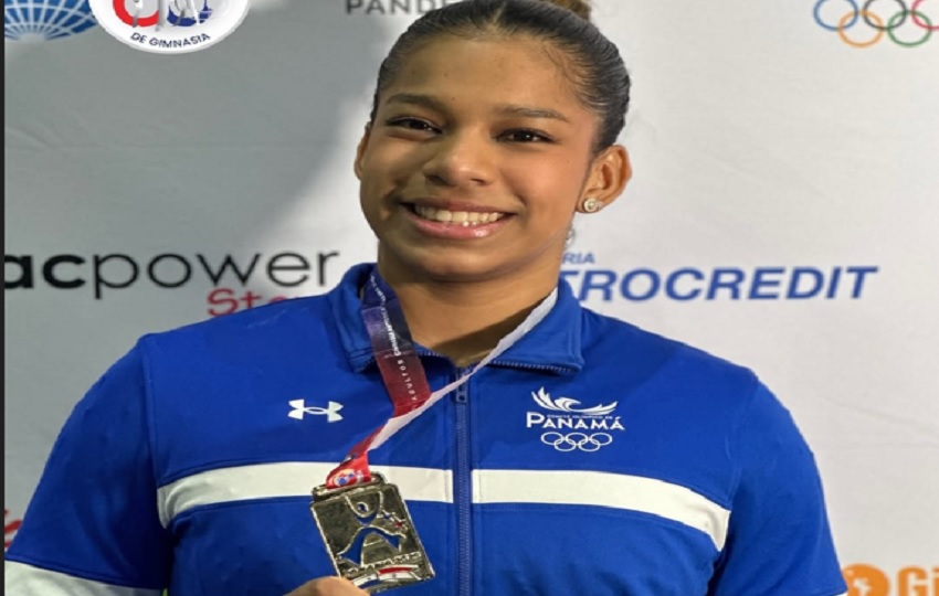 Karla Navas dio a Panamá la medalla de oro en salto. Foto: COP