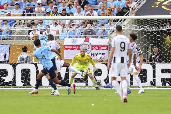 Manchester City anota un gol a la Juventus en el Mundial de Clubes. Foto: EFE