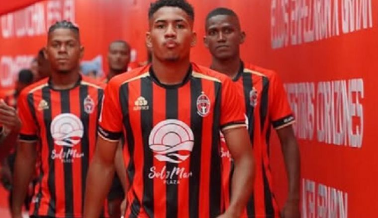 Sporting realiza su aporte al proyecto Destellos de Esperanza, una iniciativa del Club Activo 20-30 de Panamá Pacífico. Foto: Cortesía