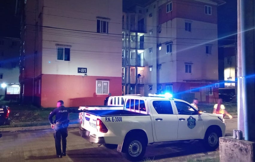 Mientras tanto, el cuerpo de Florencio Alfaro fue trasladado a la morgue judicial para los trámites correspondientes. Foto. Diómedes Sánchez