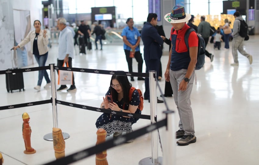 Miles de pasajeros podrán ver las esculturas. Foto: MiCultura