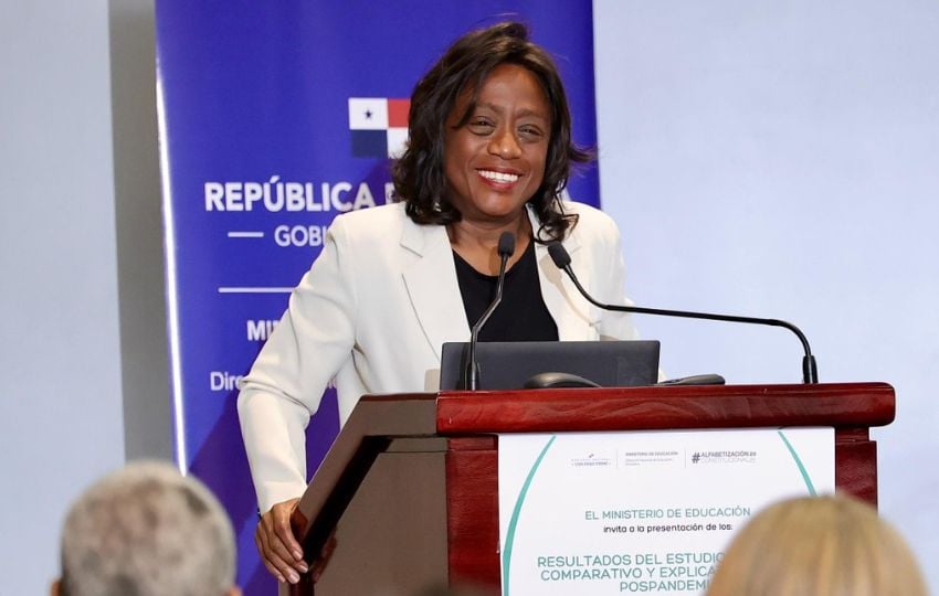 Lucy Molinar, ministra de Educación. Foto: Cortesía
