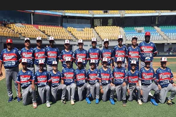 Equipo de Panamá en la Serie del Caribe Kids 2025. Foto: Probeis