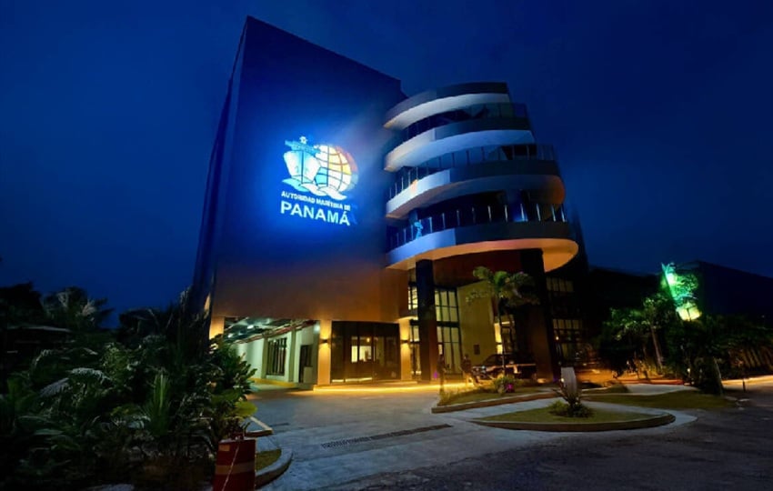 Panamá es considerado una potencia marítima global. Panamá es considerado una potencia marítima global.