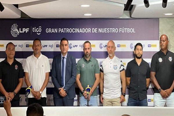 Técnicos de los equipos de la LPF. Foto:LPF