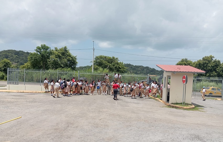 Hoy se deben retomar las clases en el Centro Educativo de Veracruz. Foto. Eric Montenegro