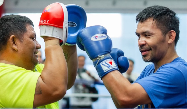 El filipino Manny Pacquiao (der.) en los entrenamientos. Foto: Instagram