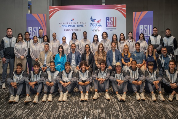 Presentan a los atletas para los Juegos Panamericanos Junior Asunción 2025. Foto: COP
