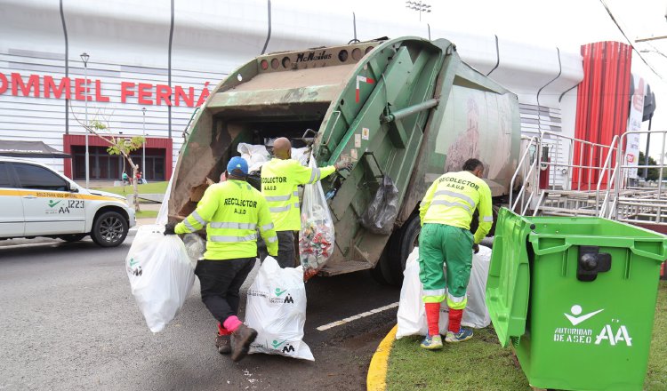 La Autoridad de Aseo Urbano y Domiciliario es la responsable del manejo y tratamiento de los desechos en el distrito de Panamá.  Cortesía