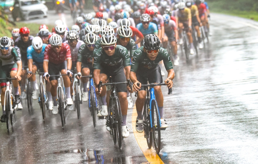 Ciclistas en le Tour de Panamá 2025. Foto: Cortesía. 