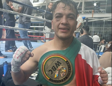 El pugilista mexicano Mario Ríos sorprendió a Harvin 'Manimal' Aguirre. Foto: Jaime Chávez El pugilista mexicano Mario Ríos sorprendió a Harvin 'Manimal' Aguirre. Foto: Jaime Chávez