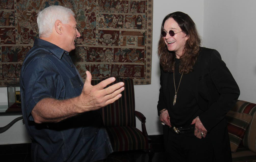 Ricardo Martinelli y Ozzy Osbourne. Foto: Facebook / Ozzy Osbourne