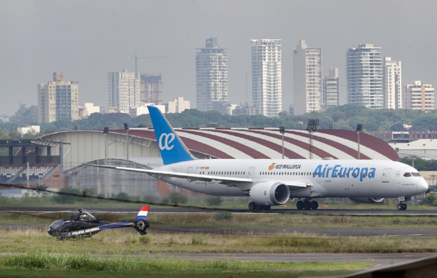 Air Europa tiene una fuerte presencia en España y América Latina. Foto: EFE