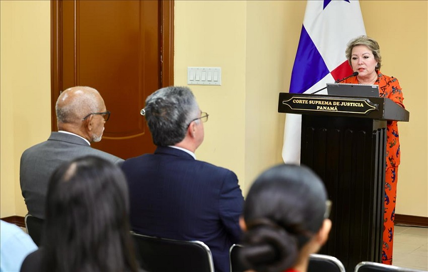 El salario actual de los magistrados es de $14,000. Foto: Cortesía