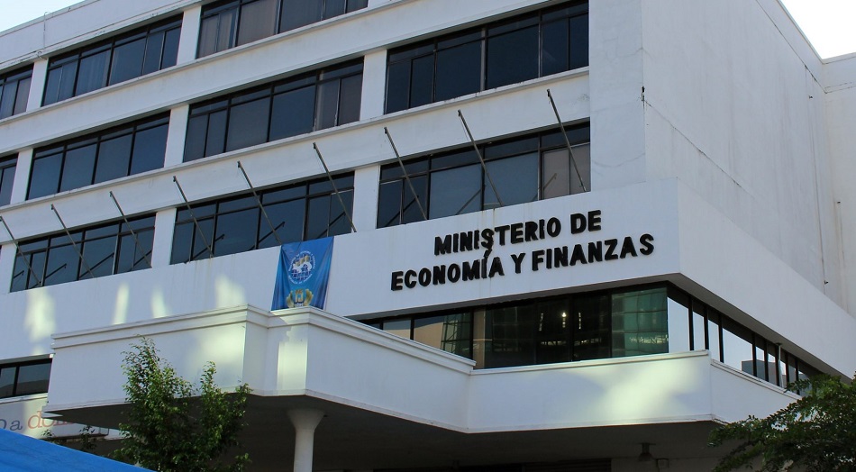 Se activó el protocolo de evacuación del personal.