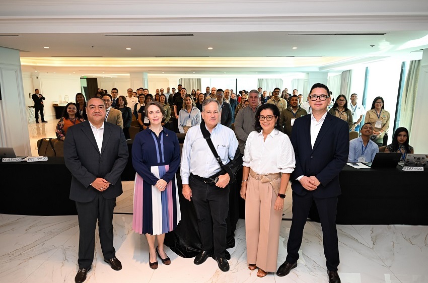 En el evento participan más de 50 representantes de diferentes países. Cortesía