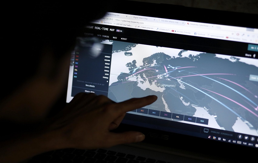 Expertos aconsejan a las empresas reforzar medidas para la protección de sus datos. Foto: EFE