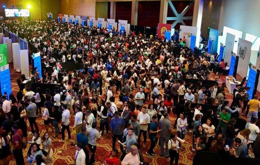 Mizrachi ya organizó con éxito una feria de empleo. Foto: Cortesía