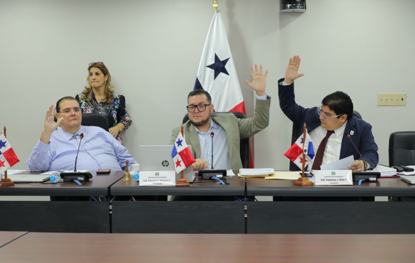 Comisión de Presupuesto de la Asamblea Nacional. Foto: Cortesía