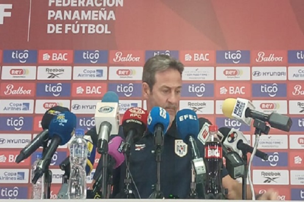 Thomas Christiansen, técnico de Panamá. Foto: Fepafut
