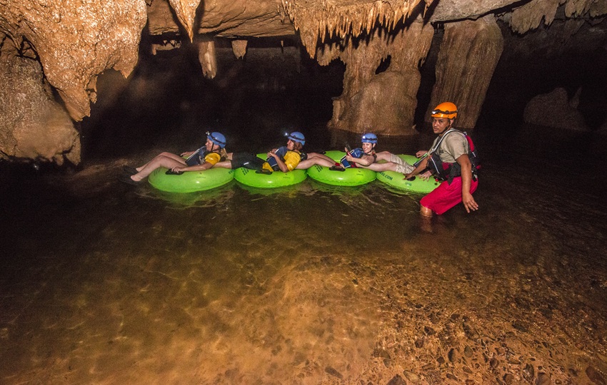 En Belice hay muchas cuevas que ofrecen experiencias mágicas.